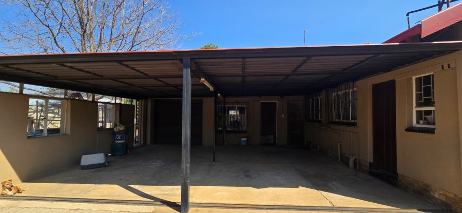 3 Bedroom Property for Sale in Ellaton North West